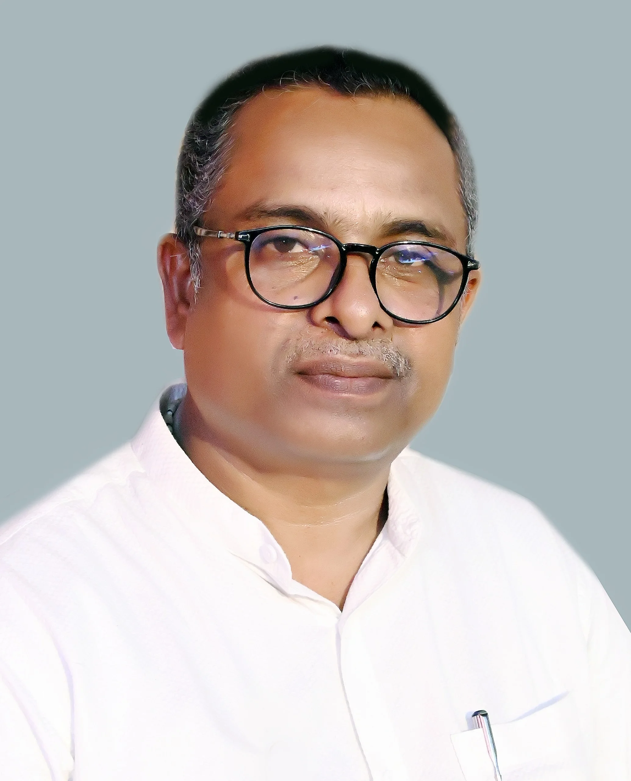 Dixon Kolambarth