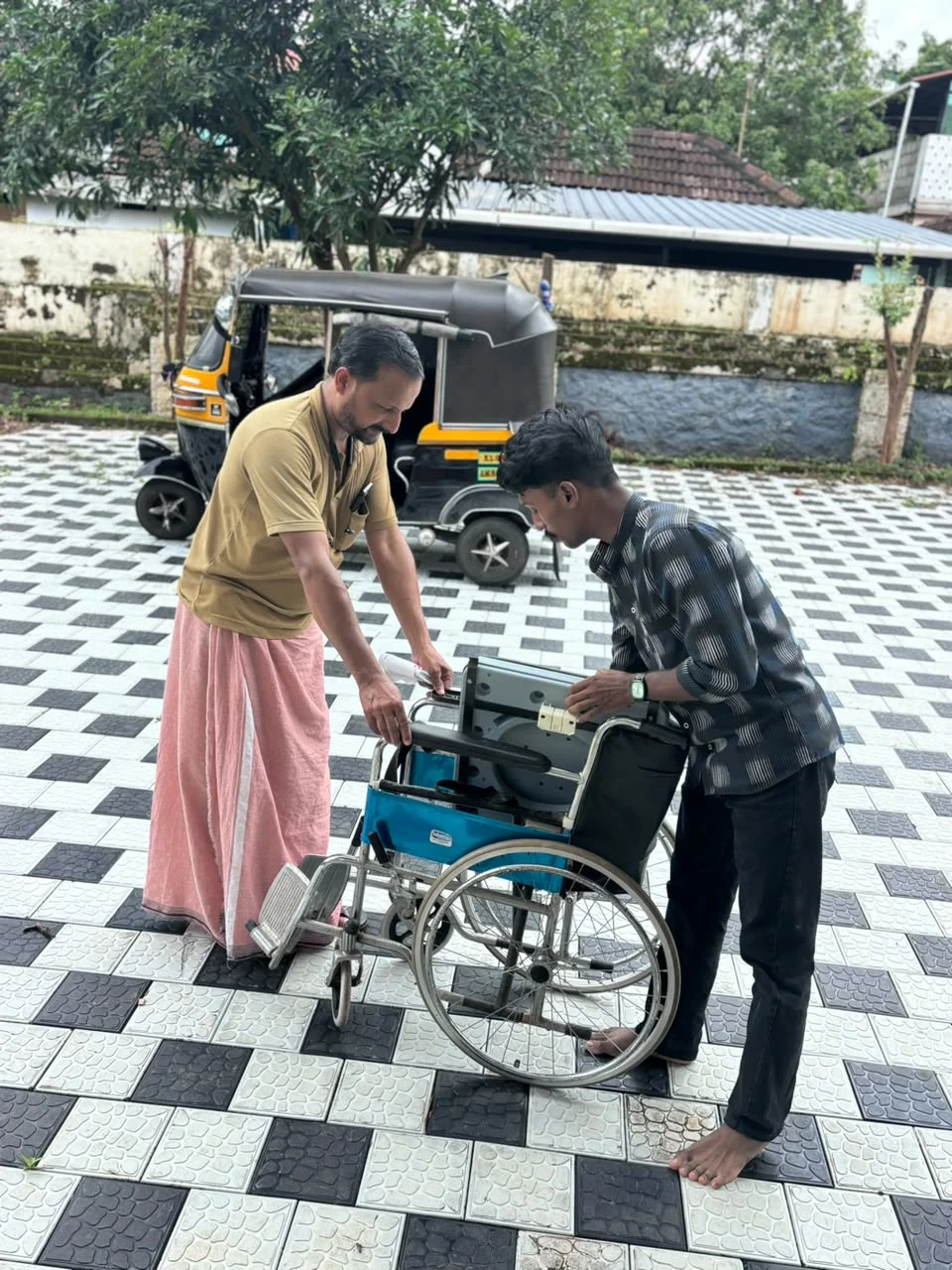 Surgical Equipment Distribution